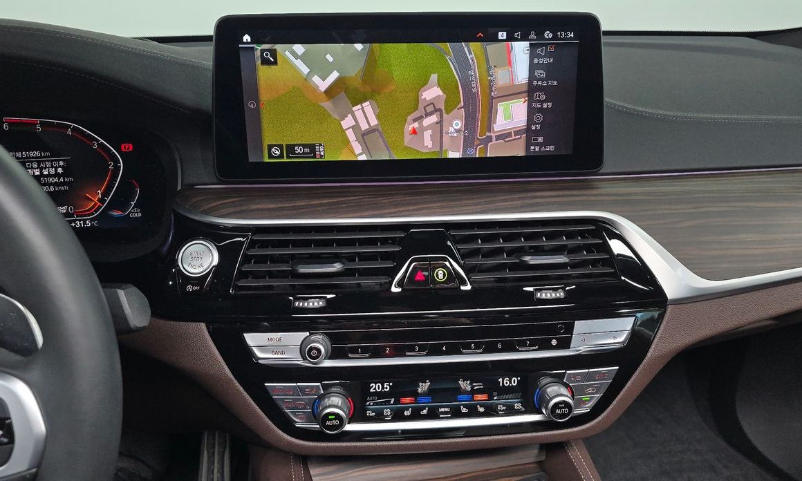 BMW Gran Turismo 2021