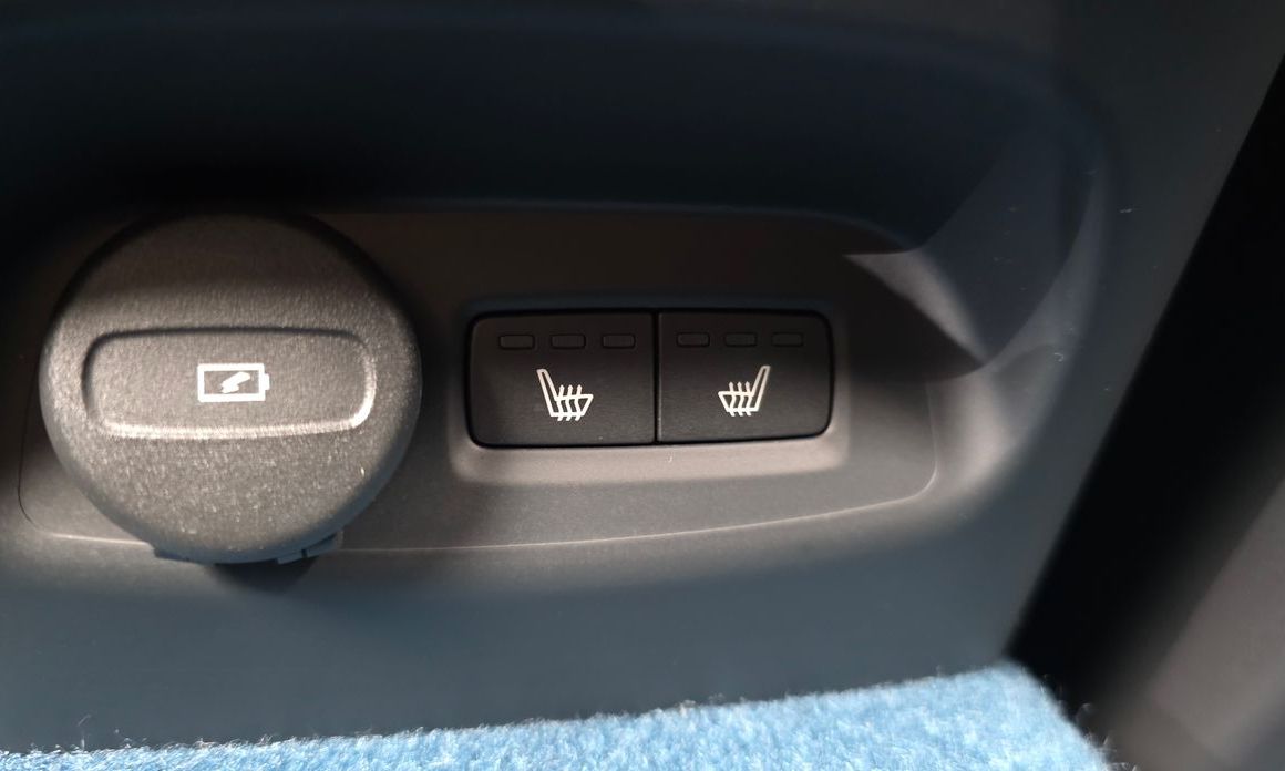 Volvo C40 2023