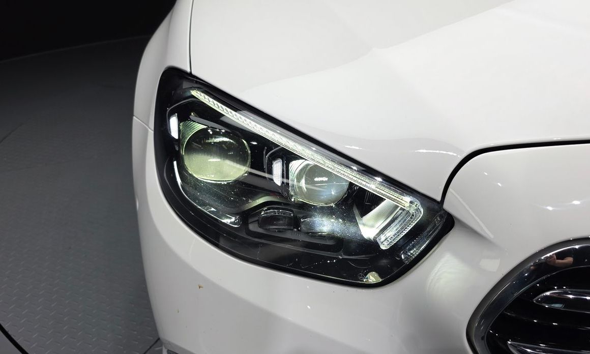 Mercedes-Benz E-Class 2023