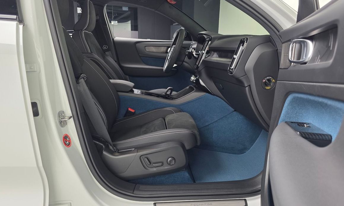 Volvo C40 2023
