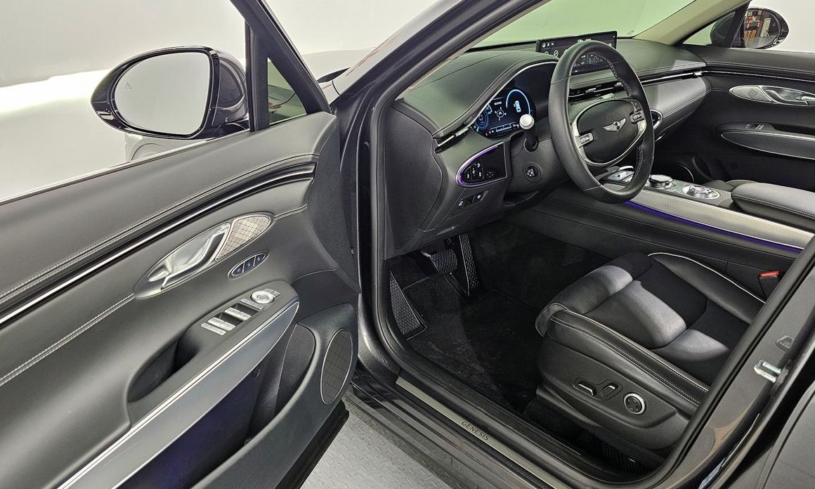 Genesis GV70 2023