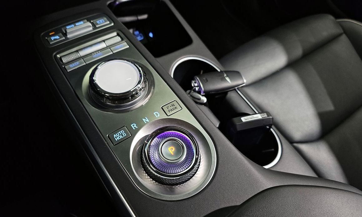 Genesis GV70 2023