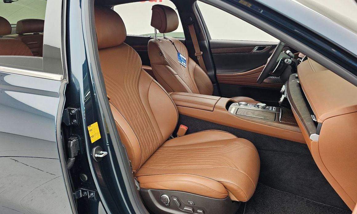 Genesis G80 2023