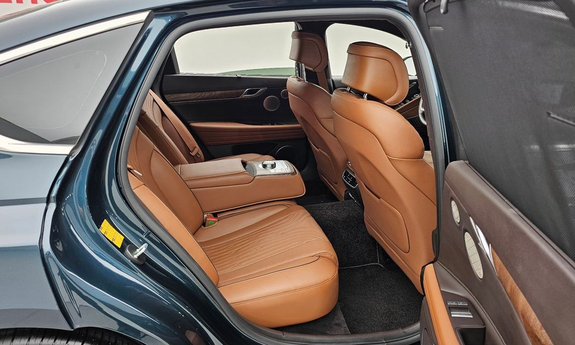 Genesis G80 2023