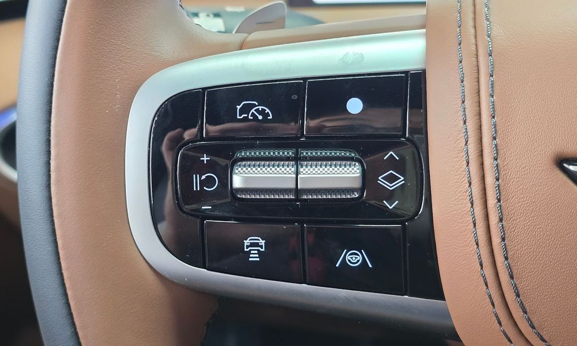 Genesis GV70 2026