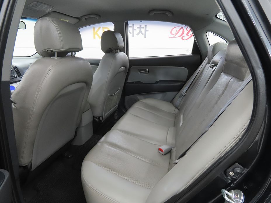Hyundai AVANTE 2008