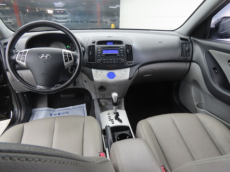 Hyundai AVANTE 2008