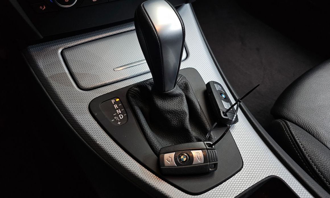 BMW 3-Series 2011