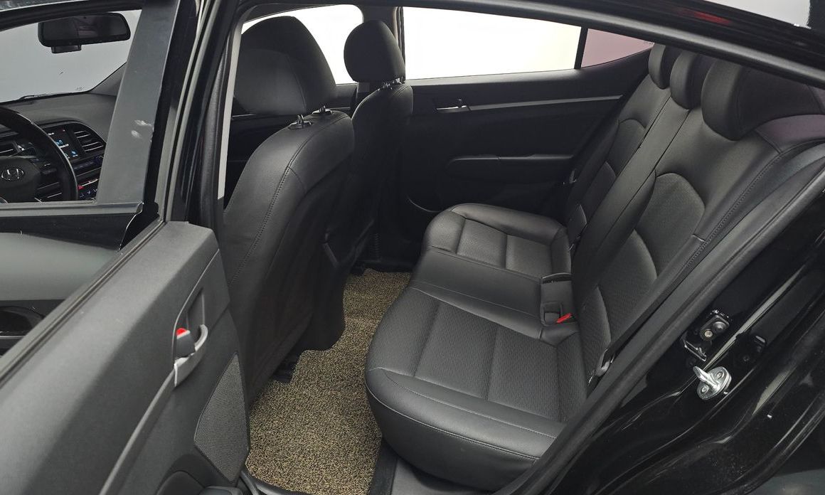 Hyundai AVANTE 2019
