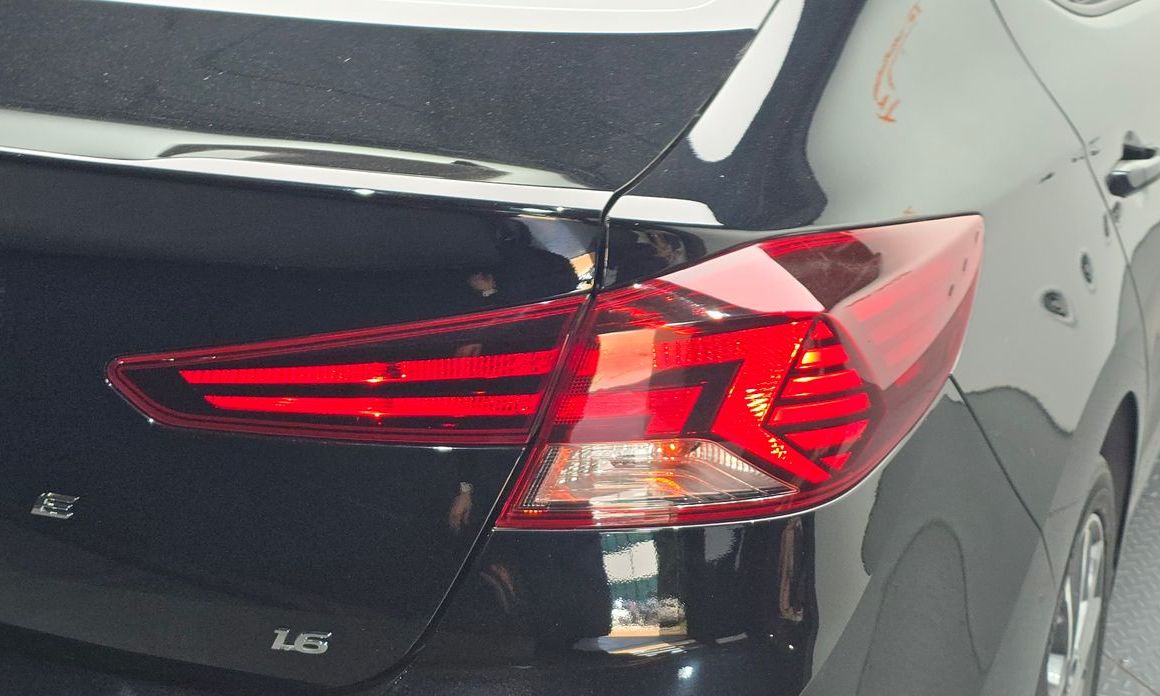 Hyundai AVANTE 2019