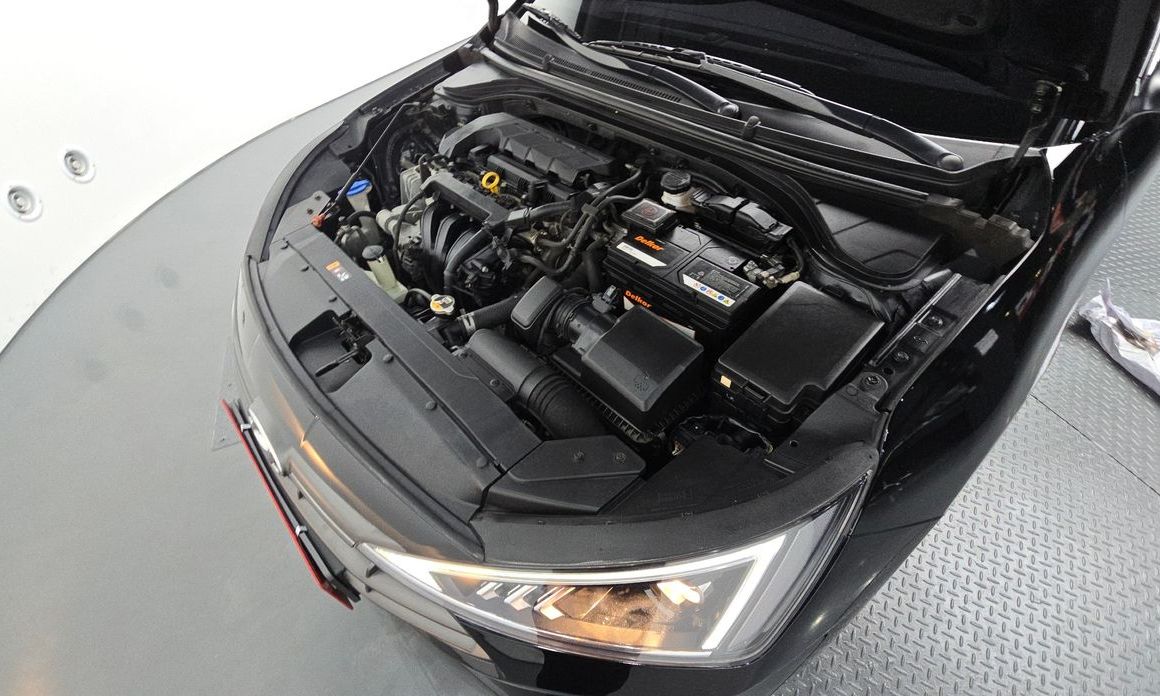 Hyundai AVANTE 2019