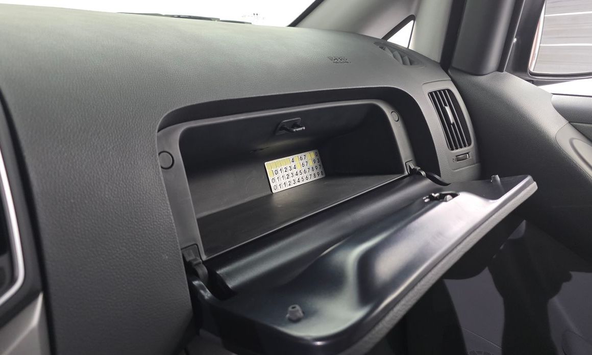 Hyundai Starex 2021