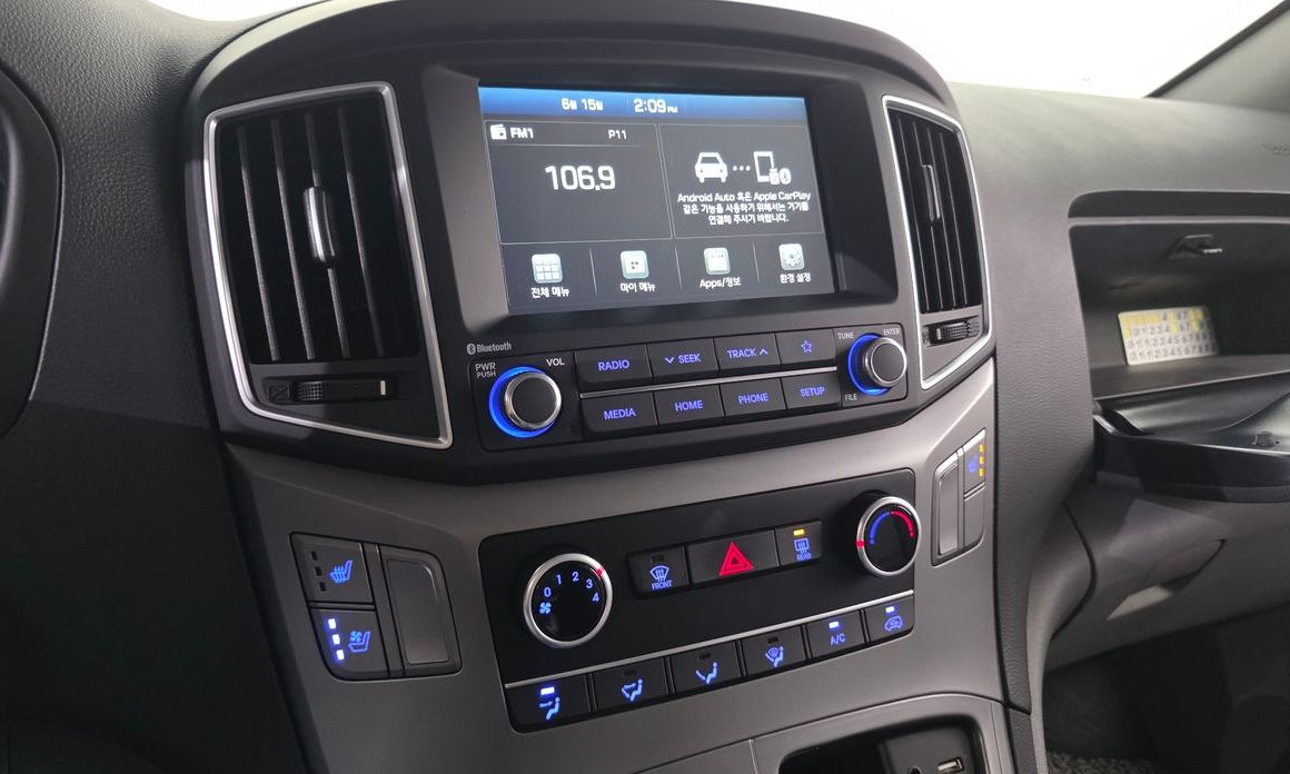 Hyundai Starex 2021