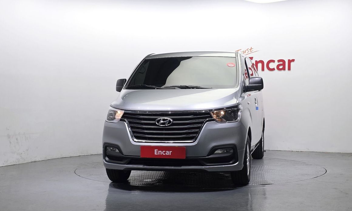 Hyundai Starex 2021