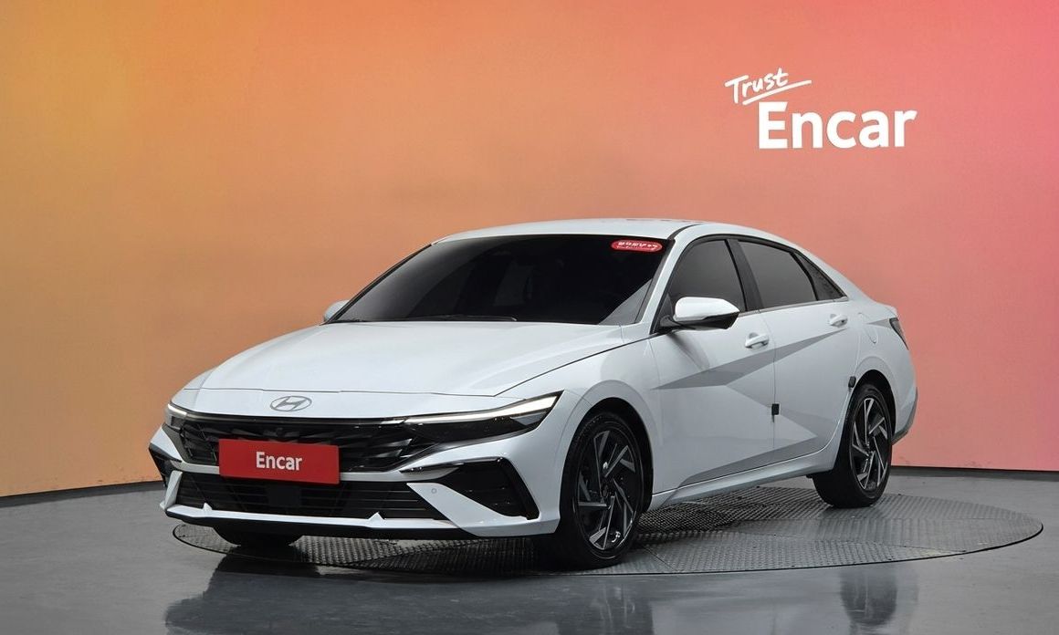 Hyundai AVANTE 2025