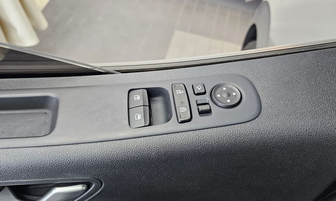 Hyundai Staria 2024