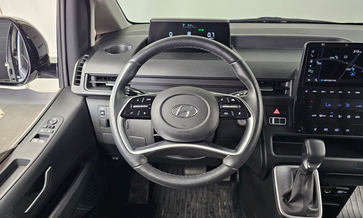 Hyundai Staria 2024