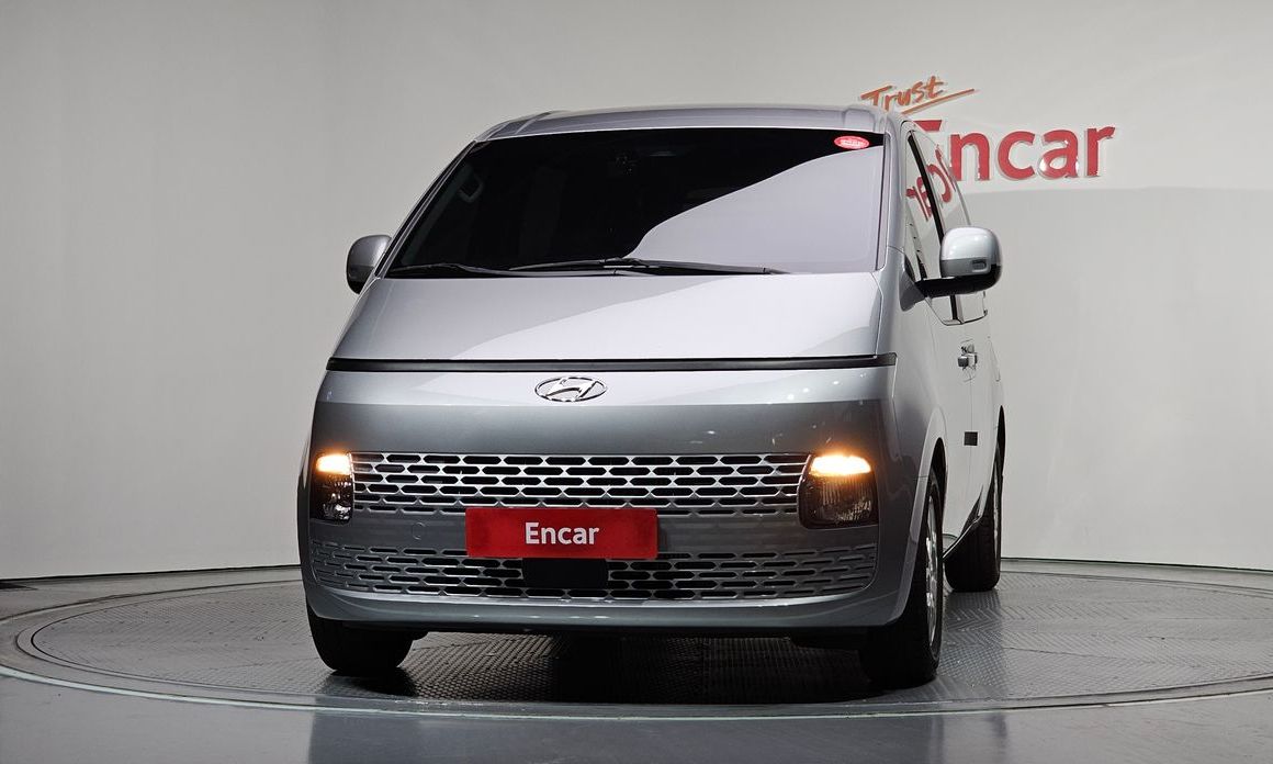 Hyundai Staria 2024