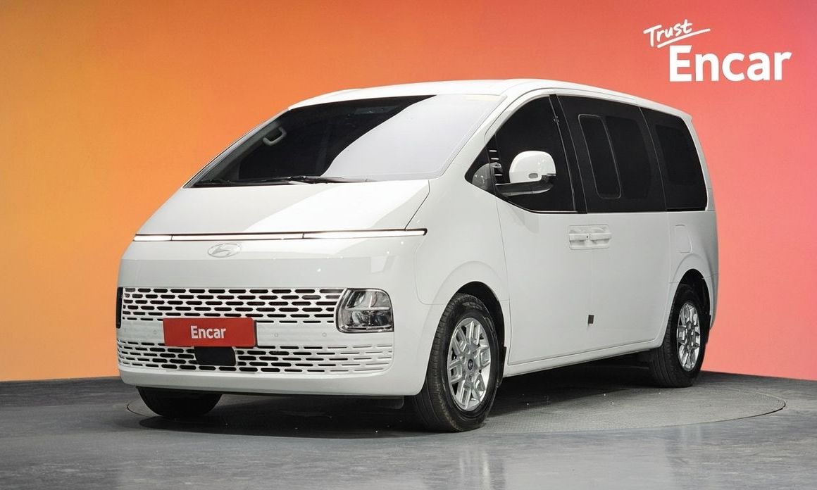 Hyundai Staria 2025