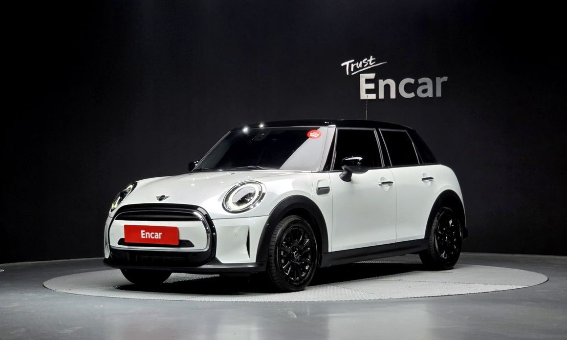 Mini Cooper 2024