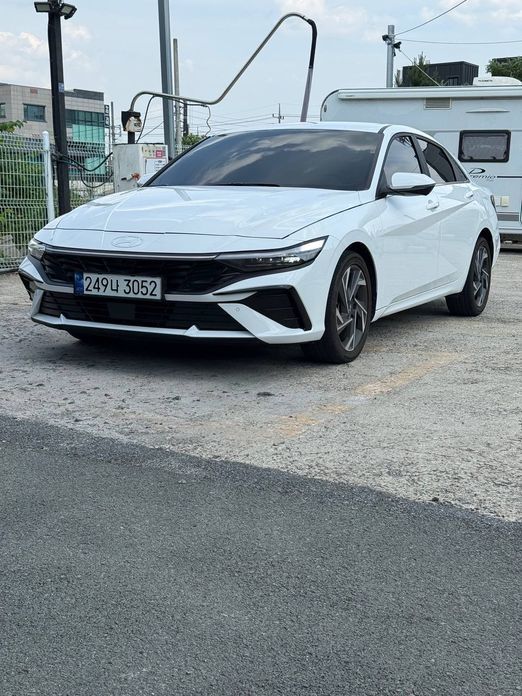 Hyundai AVANTE 2024