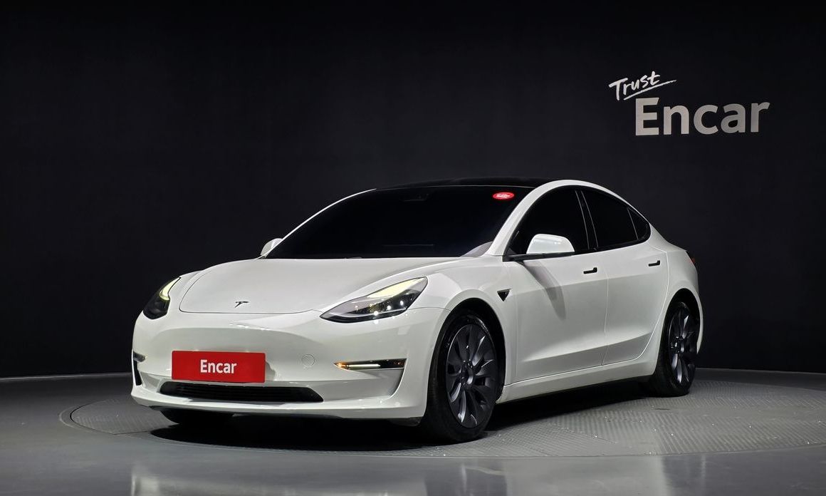Tesla Model 3 2021