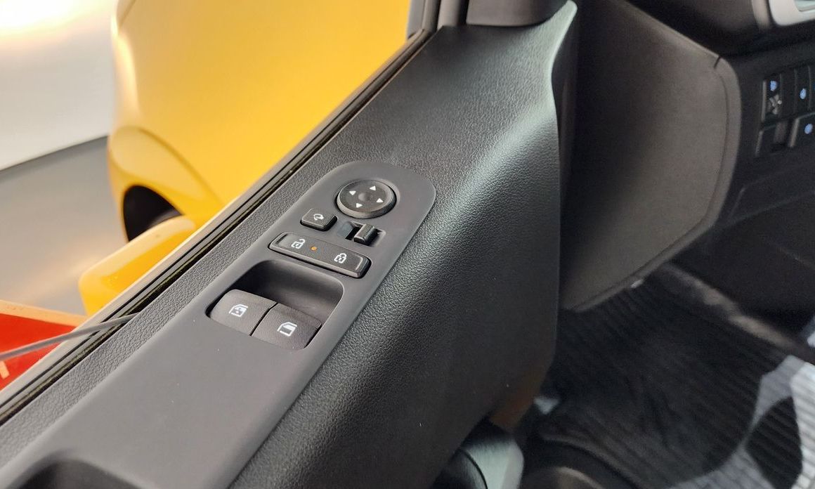 Hyundai Staria 2025