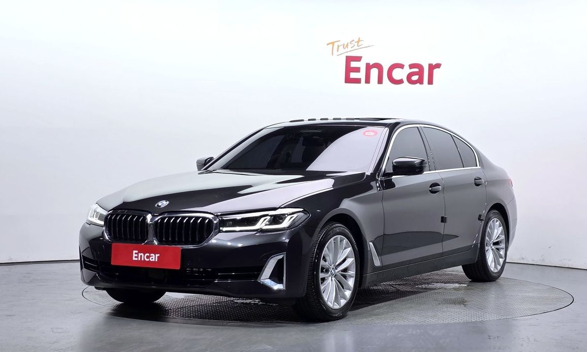 BMW 5-Series 2022