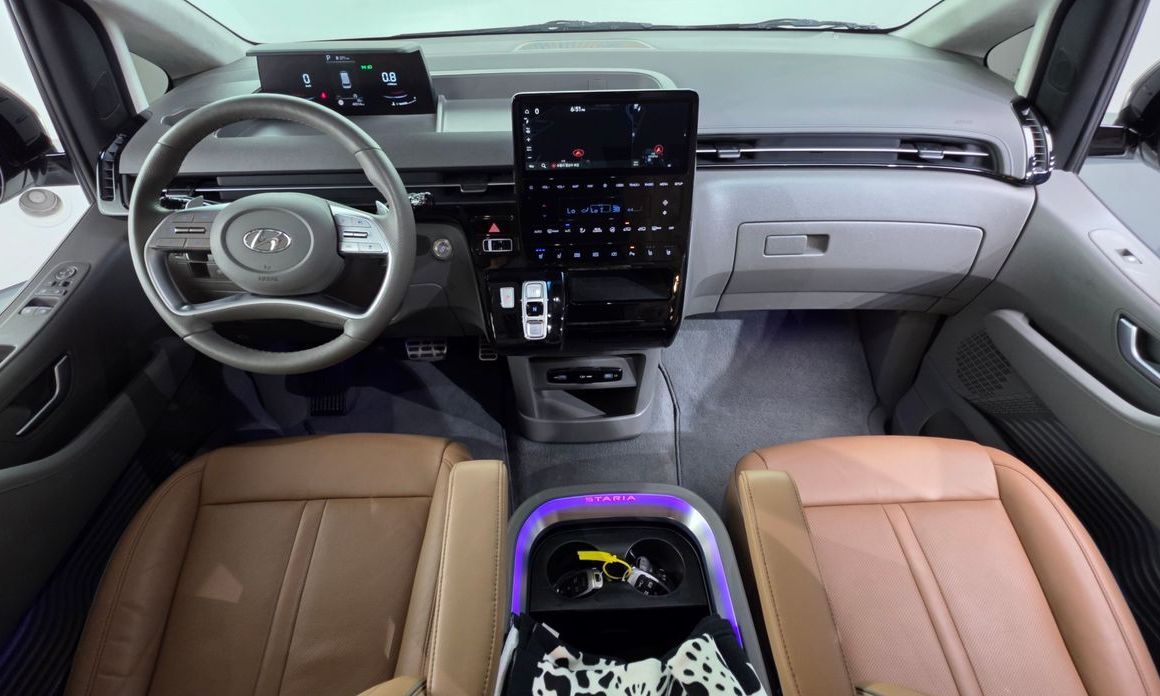 Hyundai Staria 2024