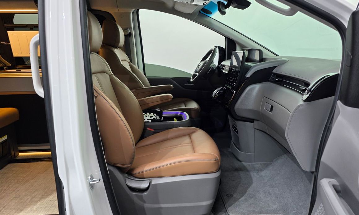 Hyundai Staria 2024