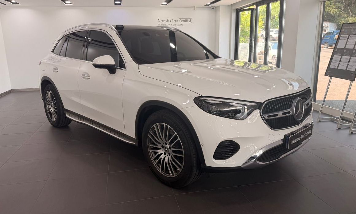Mercedes-Benz GLC-Class 2025