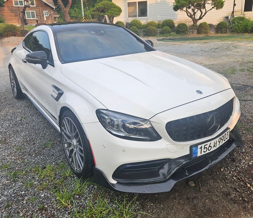 Mercedes-Benz C-Class 2021