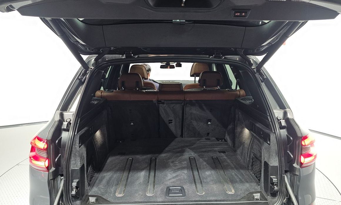 BMW X5 2023