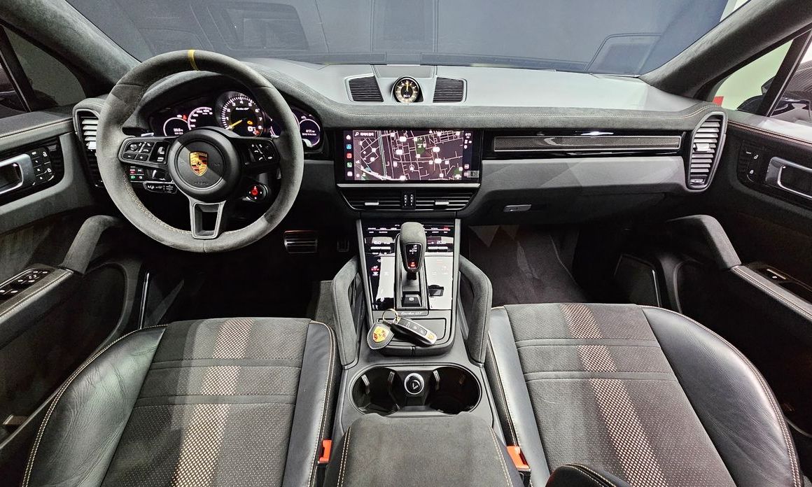 Porsche Cayenne 2022