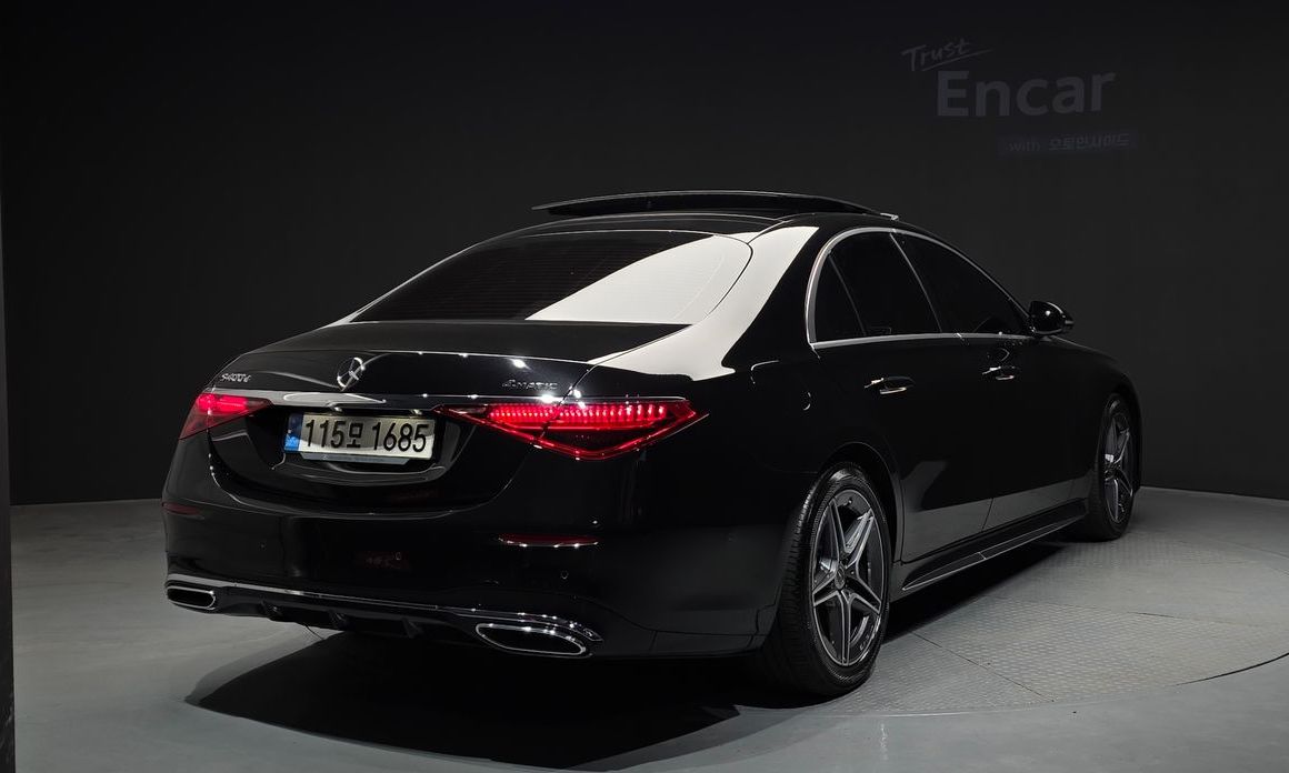 Mercedes-Benz S-Class 2022