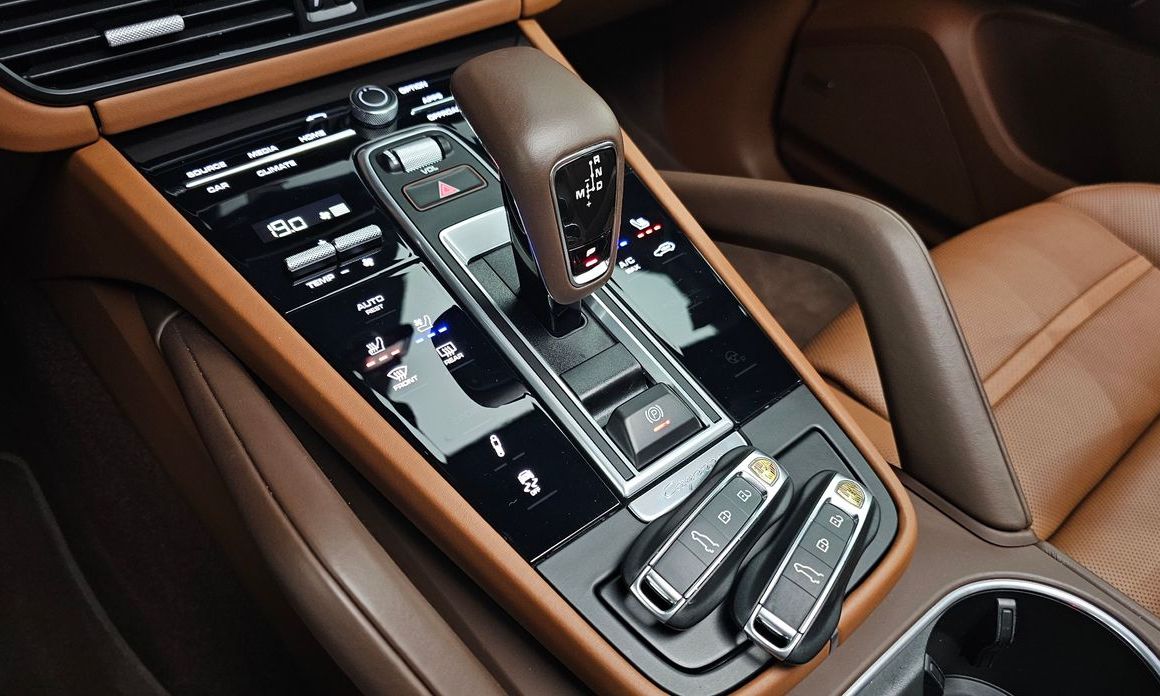 Porsche Cayenne 2022