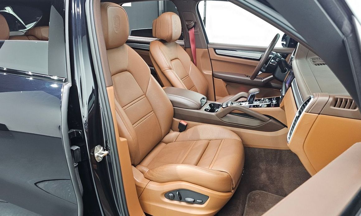 Porsche Cayenne 2022