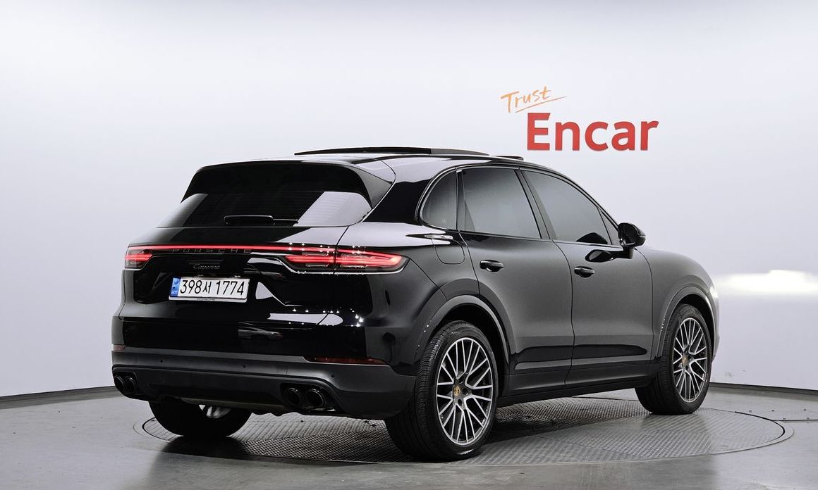 Porsche Cayenne 2022