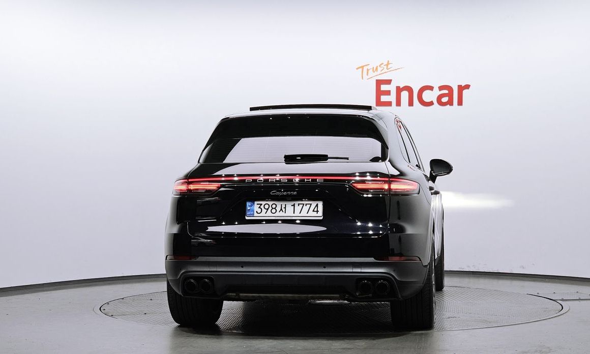 Porsche Cayenne 2022