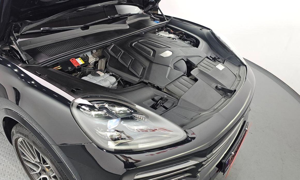 Porsche Cayenne 2022