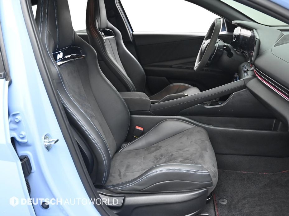Hyundai AVANTE 2022