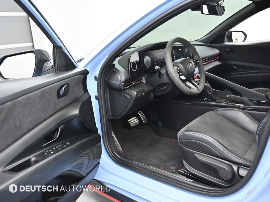 Hyundai AVANTE 2022