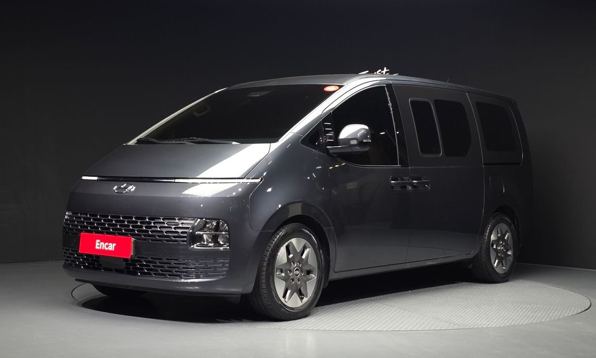 Hyundai Staria 2023