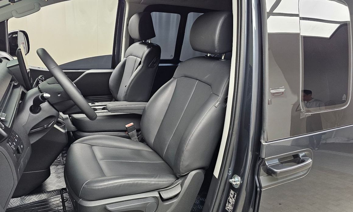 Hyundai Staria 2025