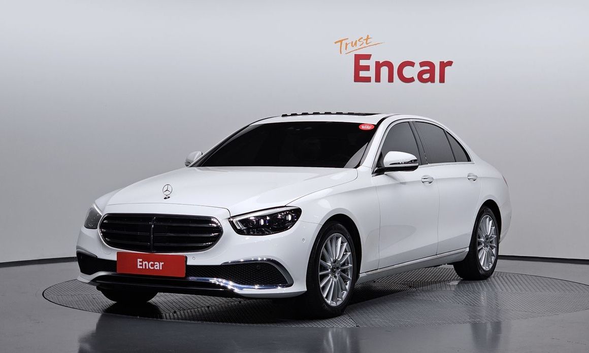 Mercedes-Benz E-Class 2021