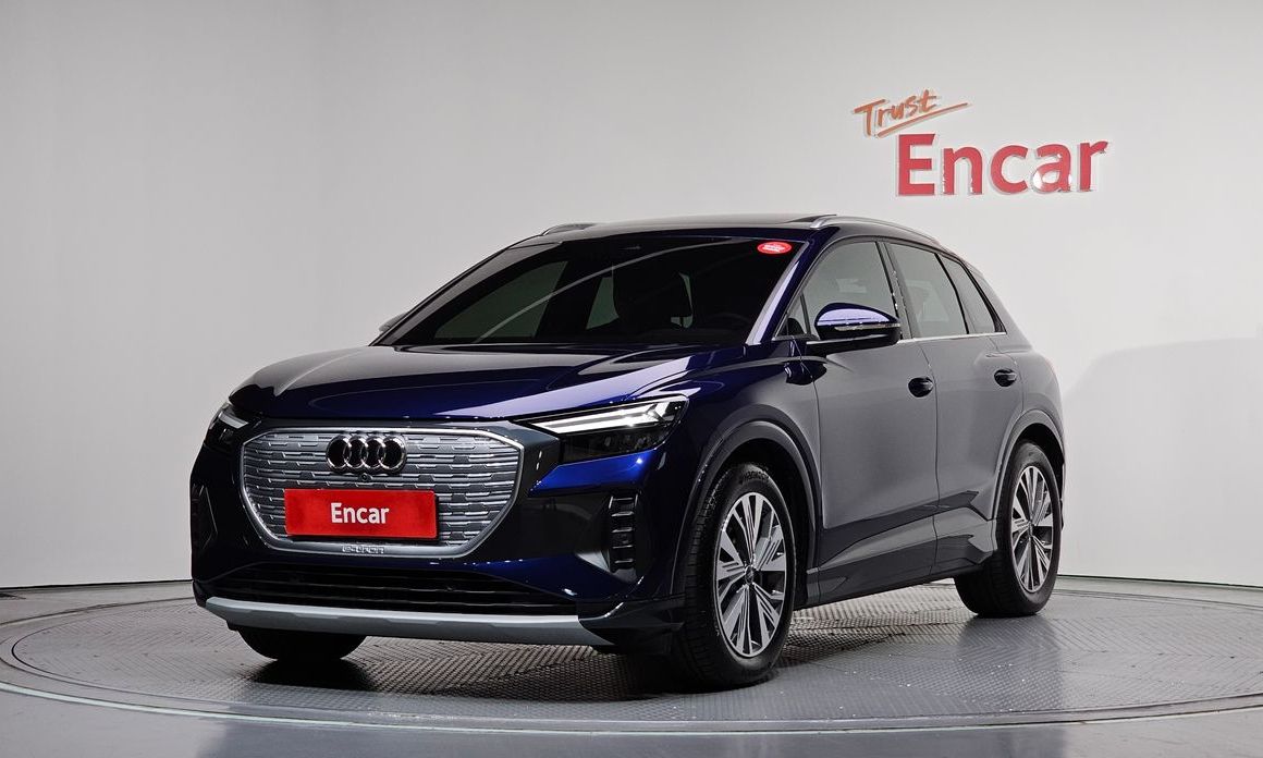 Audi Q4 e-tron 2025
