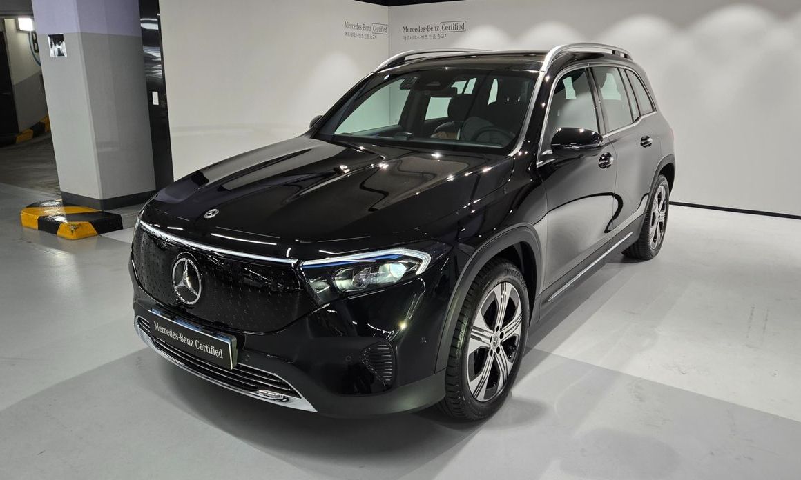 Mercedes-Benz EQB 2026