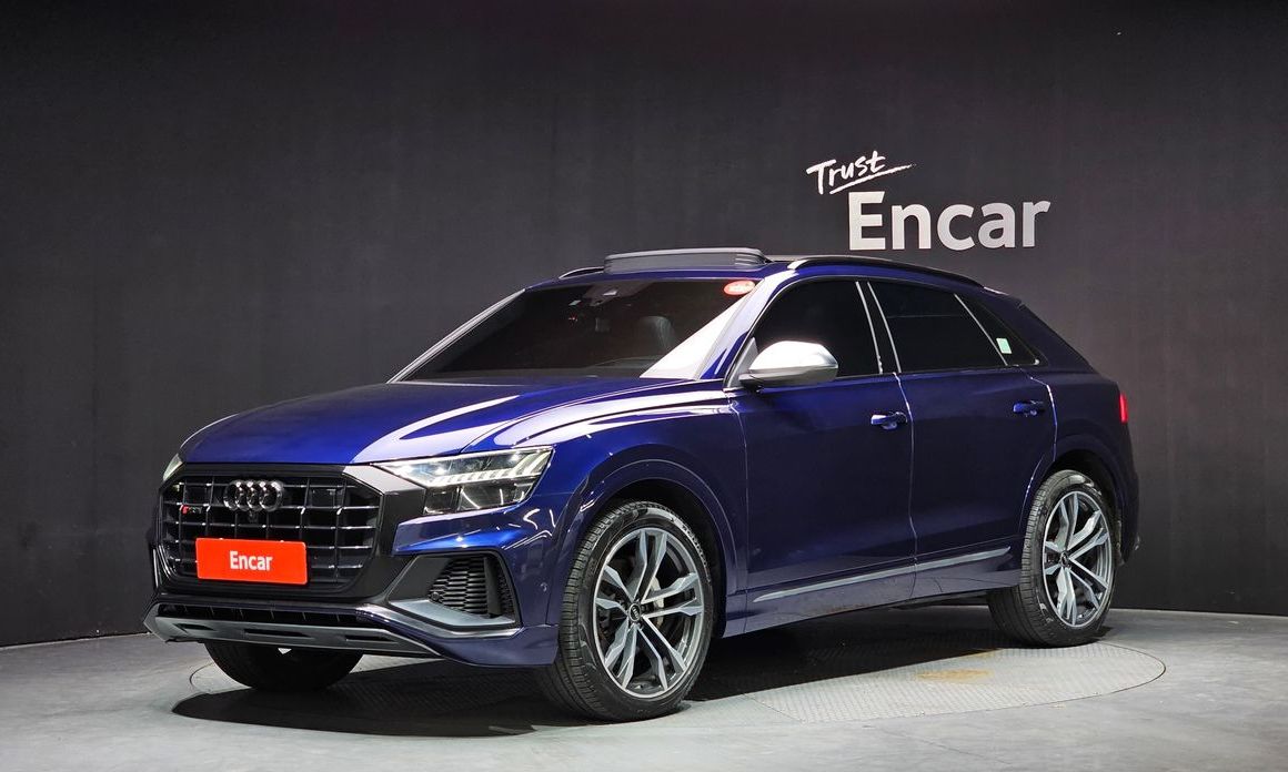 Audi Q8 2021