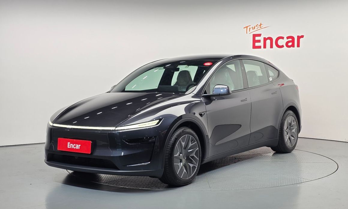 Tesla Model Y 2026