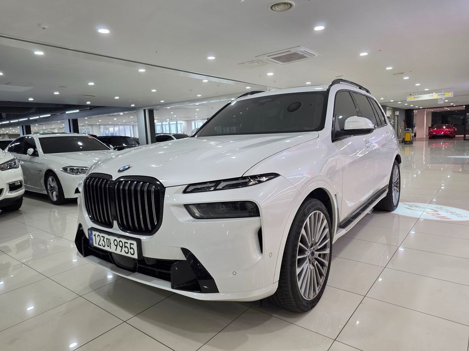 BMW X7 2024